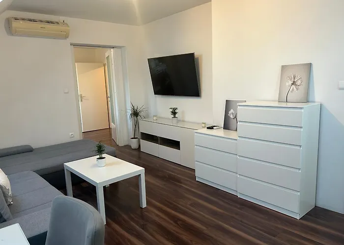 Apartment Tara's Vrhnika